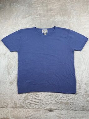 Jenny Size XL Crewneck Short Sleeve Tee in Periwinkle Blue | Casual | Everyday